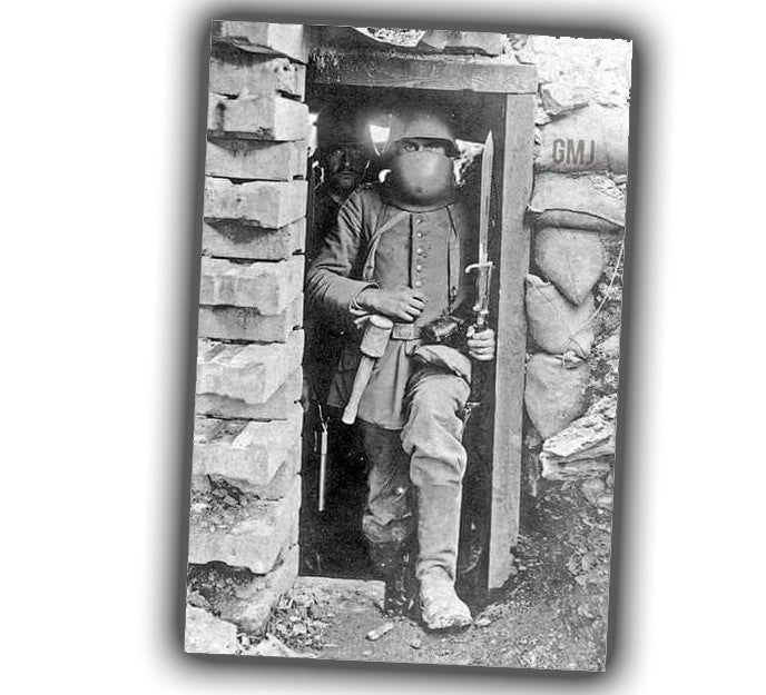 soldier in a dugout World War I vintage retro WW2 Photo Glossy 4*6 in A049