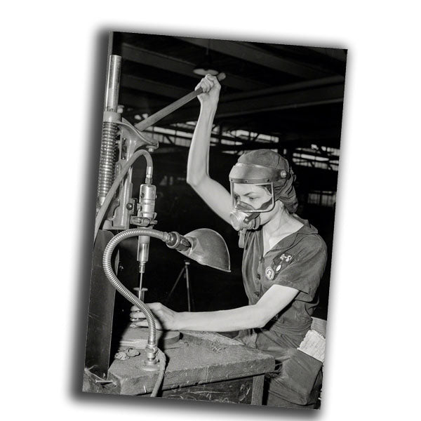 woman working at the machine vintage retro WW2 Photo Glossy 4*6 in B046