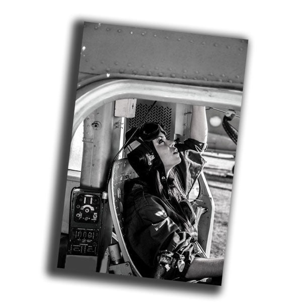girl pilot inside the cockpit vintage retro WW2 Photo Glossy 4*6 in B052