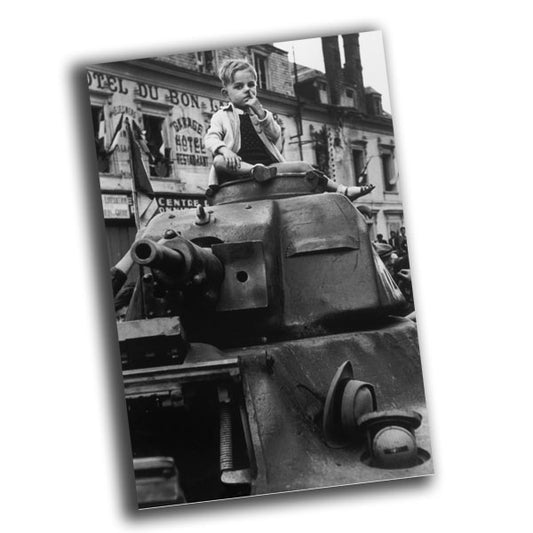 Soviet Union military equipment on the streets of Europe WW2 Photo Glossy 4*6 in C051