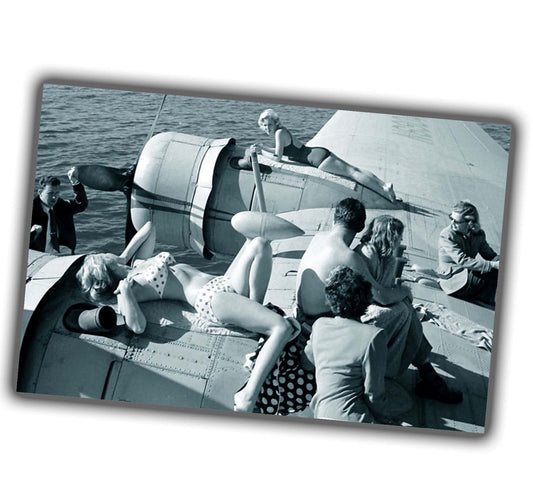 resting on the wing of a combat aircraft World War II Photo Glossy 4*6 in E 040