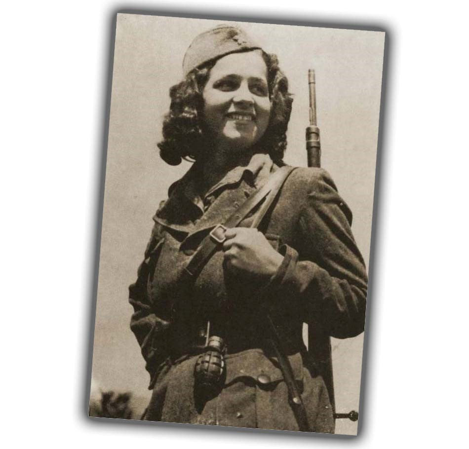 female partisan in Soviet uniform with rifle  WW2 Photo Glossy 4*6 in F041