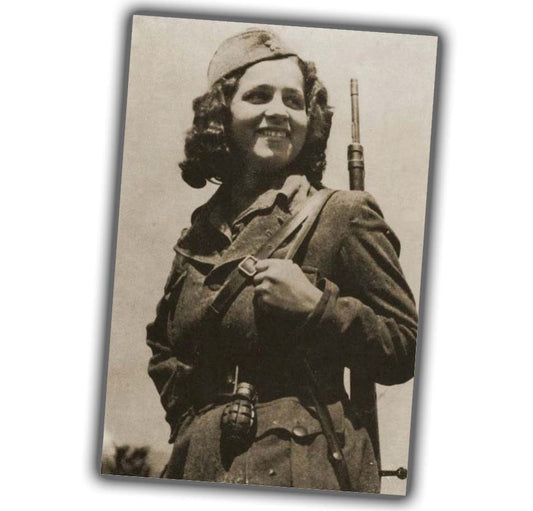 female partisan in Soviet uniform with rifle  WW2 Photo Glossy 4*6 in F041