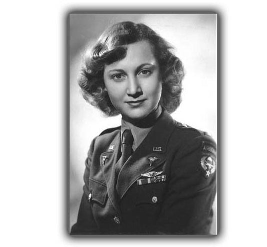 classic vintage retro style girl WW2 Photo Glossy 4*6 in I035