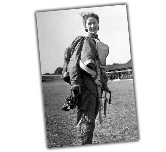 classic vintage retro style woman pilot WW2 Photo Glossy 4*6 in I037