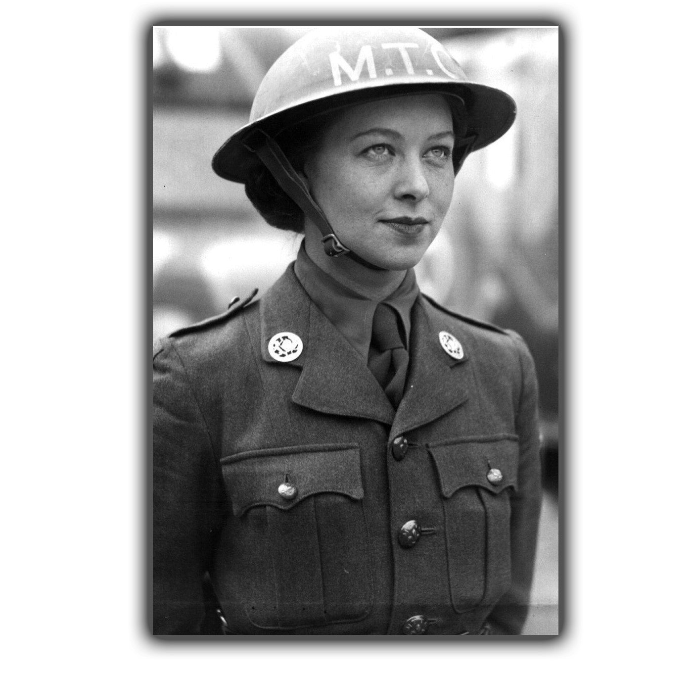 classic vintage wwii woman in helmet WW2 Photo Glossy 4*6 in K043
